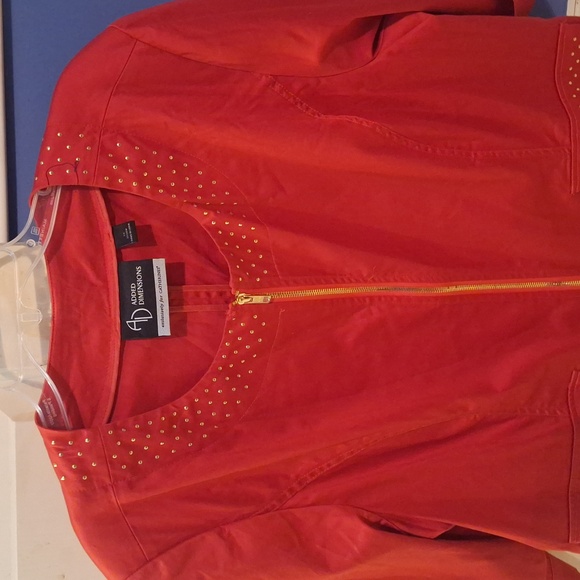 Added Dimensions Jacket - Picture 2 of 6